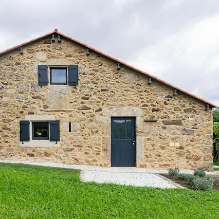A Casa De Abaixo, Aloxamento Rural * Vedra