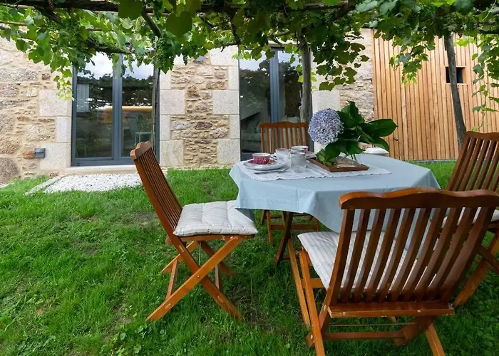 A Casa De Abaixo, Aloxamento Rural * Vedra